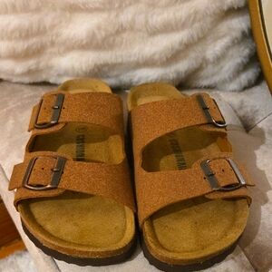 Cushionaire Genuine Leather Insole Brown Sandals